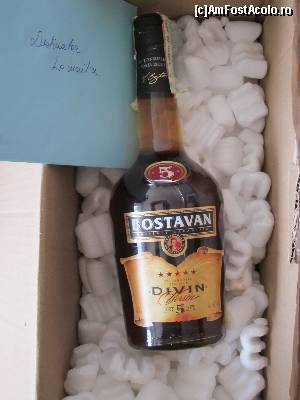 [P01] Iepurașul mi-a adus la geam un cadou de la @elena_iași! Observați polistirenul care este în forma cifrei 3, cifră recunoscută în gândirea asiatică ca fiind magică!  » foto by le_maitre
 - 
<span class="allrVoted glyphicon glyphicon-heart hidden" id="av504304"></span>
<a class="m-l-10 hidden" id="sv504304" onclick="voting_Foto_DelVot(,504304,13023)" role="button">șterge vot <span class="glyphicon glyphicon-remove"></span></a>
<a id="v9504304" class=" c-red"  onclick="voting_Foto_SetVot(504304)" role="button"><span class="glyphicon glyphicon-heart-empty"></span> <b>LIKE</b> = Votează poza</a> <img class="hidden"  id="f504304W9" src="/imagini/loader.gif" border="0" /><span class="AjErrMes hidden" id="e504304ErM"></span>