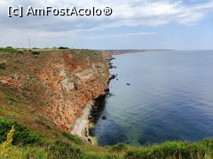 [P13] Faleza de la Cap Caliacra - &icirc;nspre Bolata și Tyulenevo. » foto by tata123 🔱
 - 
<span class="allrVoted glyphicon glyphicon-heart hidden" id="av1370836"></span>
<a class="m-l-10 hidden" id="sv1370836" onclick="voting_Foto_DelVot(,1370836,13043)" role="button">șterge vot <span class="glyphicon glyphicon-remove"></span></a>
<a id="v91370836" class=" c-red"  onclick="voting_Foto_SetVot(1370836)" role="button"><span class="glyphicon glyphicon-heart-empty"></span> <b>LIKE</b> = Votează poza</a> <img class="hidden"  id="f1370836W9" src="/imagini/loader.gif" border="0" /><span class="AjErrMes hidden" id="e1370836ErM"></span>