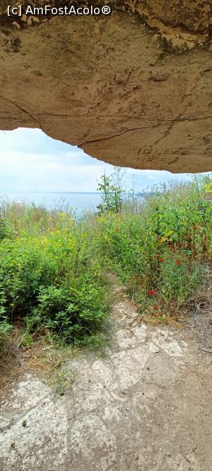 [P14] Golful Balcic văzut din zona templelor tracice din st&acirc;ncă. » foto by tata123 🔱
 - 
<span class="allrVoted glyphicon glyphicon-heart hidden" id="av1370837"></span>
<a class="m-l-10 hidden" id="sv1370837" onclick="voting_Foto_DelVot(,1370837,13043)" role="button">șterge vot <span class="glyphicon glyphicon-remove"></span></a>
<a id="v91370837" class=" c-red"  onclick="voting_Foto_SetVot(1370837)" role="button"><span class="glyphicon glyphicon-heart-empty"></span> <b>LIKE</b> = Votează poza</a> <img class="hidden"  id="f1370837W9" src="/imagini/loader.gif" border="0" /><span class="AjErrMes hidden" id="e1370837ErM"></span>