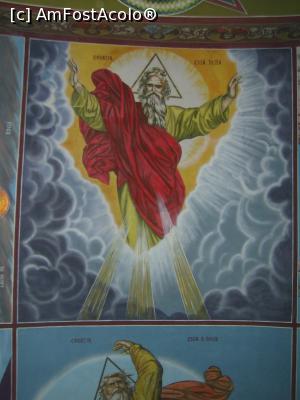 [P19] Mănăstirea Clocociov - Biserica nouă, interior. » foto by iulianic
 - 
<span class="allrVoted glyphicon glyphicon-heart hidden" id="av1214056"></span>
<a class="m-l-10 hidden" id="sv1214056" onclick="voting_Foto_DelVot(,1214056,13142)" role="button">șterge vot <span class="glyphicon glyphicon-remove"></span></a>
<a id="v91214056" class=" c-red"  onclick="voting_Foto_SetVot(1214056)" role="button"><span class="glyphicon glyphicon-heart-empty"></span> <b>LIKE</b> = Votează poza</a> <img class="hidden"  id="f1214056W9" src="/imagini/loader.gif" border="0" /><span class="AjErrMes hidden" id="e1214056ErM"></span>