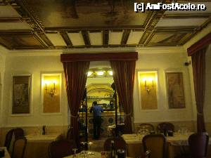 [P36] Un mic si cochet restaurant unde am poposit la ora pranzului
Nu am mancat paste (pene), ci fructe de mare.  » foto by bica adriana
 - 
<span class="allrVoted glyphicon glyphicon-heart hidden" id="av690709"></span>
<a class="m-l-10 hidden" id="sv690709" onclick="voting_Foto_DelVot(,690709,13144)" role="button">șterge vot <span class="glyphicon glyphicon-remove"></span></a>
<a id="v9690709" class=" c-red"  onclick="voting_Foto_SetVot(690709)" role="button"><span class="glyphicon glyphicon-heart-empty"></span> <b>LIKE</b> = Votează poza</a> <img class="hidden"  id="f690709W9" src="/imagini/loader.gif" border="0" /><span class="AjErrMes hidden" id="e690709ErM"></span>