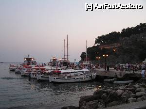 [P21] Portul din Parga » foto by ionescunic
 - 
<span class="allrVoted glyphicon glyphicon-heart hidden" id="av402485"></span>
<a class="m-l-10 hidden" id="sv402485" onclick="voting_Foto_DelVot(,402485,13156)" role="button">șterge vot <span class="glyphicon glyphicon-remove"></span></a>
<a id="v9402485" class=" c-red"  onclick="voting_Foto_SetVot(402485)" role="button"><span class="glyphicon glyphicon-heart-empty"></span> <b>LIKE</b> = Votează poza</a> <img class="hidden"  id="f402485W9" src="/imagini/loader.gif" border="0" /><span class="AjErrMes hidden" id="e402485ErM"></span>