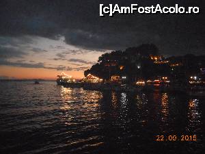 [P21] Parga - Portul şi promontoriul Castelului Veneţian noaptea.  » foto by iulianic
 - 
<span class="allrVoted glyphicon glyphicon-heart hidden" id="av681811"></span>
<a class="m-l-10 hidden" id="sv681811" onclick="voting_Foto_DelVot(,681811,13156)" role="button">șterge vot <span class="glyphicon glyphicon-remove"></span></a>
<a id="v9681811" class=" c-red"  onclick="voting_Foto_SetVot(681811)" role="button"><span class="glyphicon glyphicon-heart-empty"></span> <b>LIKE</b> = Votează poza</a> <img class="hidden"  id="f681811W9" src="/imagini/loader.gif" border="0" /><span class="AjErrMes hidden" id="e681811ErM"></span>