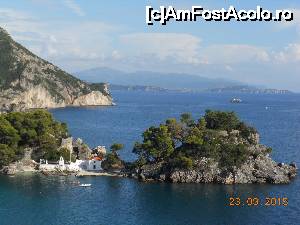 [P03] Parga - Insula Panagia văzută de la Castelul Veneţian.  » foto by iulianic
 - 
<span class="allrVoted glyphicon glyphicon-heart hidden" id="av681793"></span>
<a class="m-l-10 hidden" id="sv681793" onclick="voting_Foto_DelVot(,681793,13156)" role="button">șterge vot <span class="glyphicon glyphicon-remove"></span></a>
<a id="v9681793" class=" c-red"  onclick="voting_Foto_SetVot(681793)" role="button"><span class="glyphicon glyphicon-heart-empty"></span> <b>LIKE</b> = Votează poza</a> <img class="hidden"  id="f681793W9" src="/imagini/loader.gif" border="0" /><span class="AjErrMes hidden" id="e681793ErM"></span>