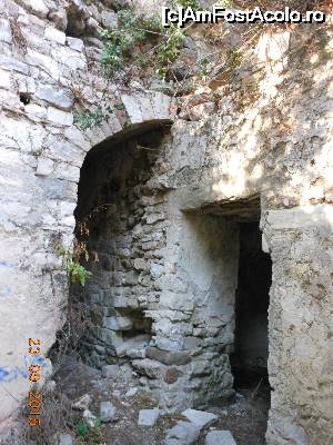 [P62] Parga - La Castelul Veneţian.  » foto by iulianic
 - 
<span class="allrVoted glyphicon glyphicon-heart hidden" id="av681852"></span>
<a class="m-l-10 hidden" id="sv681852" onclick="voting_Foto_DelVot(,681852,13156)" role="button">șterge vot <span class="glyphicon glyphicon-remove"></span></a>
<a id="v9681852" class=" c-red"  onclick="voting_Foto_SetVot(681852)" role="button"><span class="glyphicon glyphicon-heart-empty"></span> <b>LIKE</b> = Votează poza</a> <img class="hidden"  id="f681852W9" src="/imagini/loader.gif" border="0" /><span class="AjErrMes hidden" id="e681852ErM"></span>