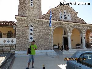 [P10] Biserica Sf. Nicolae si eu » foto by lilianaooo
 - 
<span class="allrVoted glyphicon glyphicon-heart hidden" id="av529105"></span>
<a class="m-l-10 hidden" id="sv529105" onclick="voting_Foto_DelVot(,529105,13156)" role="button">șterge vot <span class="glyphicon glyphicon-remove"></span></a>
<a id="v9529105" class=" c-red"  onclick="voting_Foto_SetVot(529105)" role="button"><span class="glyphicon glyphicon-heart-empty"></span> <b>LIKE</b> = Votează poza</a> <img class="hidden"  id="f529105W9" src="/imagini/loader.gif" border="0" /><span class="AjErrMes hidden" id="e529105ErM"></span>