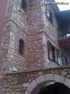 [P46] Parga - un hotel într-o clădire de peste două secole » foto by Dragoș_MD
 - 
<span class="allrVoted glyphicon glyphicon-heart hidden" id="av424633"></span>
<a class="m-l-10 hidden" id="sv424633" onclick="voting_Foto_DelVot(,424633,13156)" role="button">șterge vot <span class="glyphicon glyphicon-remove"></span></a>
<a id="v9424633" class=" c-red"  onclick="voting_Foto_SetVot(424633)" role="button"><span class="glyphicon glyphicon-heart-empty"></span> <b>LIKE</b> = Votează poza</a> <img class="hidden"  id="f424633W9" src="/imagini/loader.gif" border="0" /><span class="AjErrMes hidden" id="e424633ErM"></span>