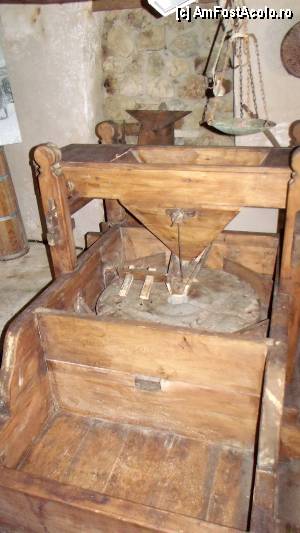 [P61] Parga - moara de apă; moara propriu-zisă » foto by Dragoș_MD
 - 
<span class="allrVoted glyphicon glyphicon-heart hidden" id="av424648"></span>
<a class="m-l-10 hidden" id="sv424648" onclick="voting_Foto_DelVot(,424648,13156)" role="button">șterge vot <span class="glyphicon glyphicon-remove"></span></a>
<a id="v9424648" class=" c-red"  onclick="voting_Foto_SetVot(424648)" role="button"><span class="glyphicon glyphicon-heart-empty"></span> <b>LIKE</b> = Votează poza</a> <img class="hidden"  id="f424648W9" src="/imagini/loader.gif" border="0" /><span class="AjErrMes hidden" id="e424648ErM"></span>