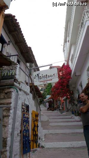 [P81] Parga - calea spre Maistros » foto by Dragoș_MD
 - 
<span class="allrVoted glyphicon glyphicon-heart hidden" id="av424675"></span>
<a class="m-l-10 hidden" id="sv424675" onclick="voting_Foto_DelVot(,424675,13156)" role="button">șterge vot <span class="glyphicon glyphicon-remove"></span></a>
<a id="v9424675" class=" c-red"  onclick="voting_Foto_SetVot(424675)" role="button"><span class="glyphicon glyphicon-heart-empty"></span> <b>LIKE</b> = Votează poza</a> <img class="hidden"  id="f424675W9" src="/imagini/loader.gif" border="0" /><span class="AjErrMes hidden" id="e424675ErM"></span>