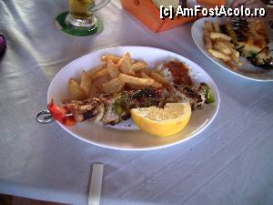 [P99] Parga - nu mâncați aici!!! mâncarea pare bună, dar nu e!!!  » foto by Dragoș_MD
 - 
<span class="allrVoted glyphicon glyphicon-heart hidden" id="av424701"></span>
<a class="m-l-10 hidden" id="sv424701" onclick="voting_Foto_DelVot(,424701,13156)" role="button">șterge vot <span class="glyphicon glyphicon-remove"></span></a>
<a id="v9424701" class=" c-red"  onclick="voting_Foto_SetVot(424701)" role="button"><span class="glyphicon glyphicon-heart-empty"></span> <b>LIKE</b> = Votează poza</a> <img class="hidden"  id="f424701W9" src="/imagini/loader.gif" border="0" /><span class="AjErrMes hidden" id="e424701ErM"></span>