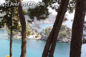 [P12] Si printre copacii se vede si bisericuta Panagia.  » foto by DOINITA
 - 
<span class="allrVoted glyphicon glyphicon-heart hidden" id="av720861"></span>
<a class="m-l-10 hidden" id="sv720861" onclick="voting_Foto_DelVot(,720861,13156)" role="button">șterge vot <span class="glyphicon glyphicon-remove"></span></a>
<a id="v9720861" class=" c-red"  onclick="voting_Foto_SetVot(720861)" role="button"><span class="glyphicon glyphicon-heart-empty"></span> <b>LIKE</b> = Votează poza</a> <img class="hidden"  id="f720861W9" src="/imagini/loader.gif" border="0" /><span class="AjErrMes hidden" id="e720861ErM"></span>