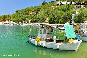 [P144] Barcuta de pescari in Lakka.  » foto by Vlahos2003
 - 
<span class="allrVoted glyphicon glyphicon-heart hidden" id="av663606"></span>
<a class="m-l-10 hidden" id="sv663606" onclick="voting_Foto_DelVot(,663606,13156)" role="button">șterge vot <span class="glyphicon glyphicon-remove"></span></a>
<a id="v9663606" class=" c-red"  onclick="voting_Foto_SetVot(663606)" role="button"><span class="glyphicon glyphicon-heart-empty"></span> <b>LIKE</b> = Votează poza</a> <img class="hidden"  id="f663606W9" src="/imagini/loader.gif" border="0" /><span class="AjErrMes hidden" id="e663606ErM"></span>