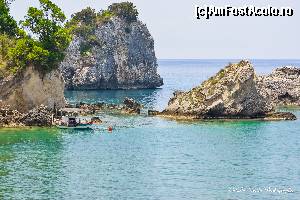 [P38] Stancile de la Krioneri.  » foto by Vlahos2003
 - 
<span class="allrVoted glyphicon glyphicon-heart hidden" id="av663440"></span>
<a class="m-l-10 hidden" id="sv663440" onclick="voting_Foto_DelVot(,663440,13156)" role="button">șterge vot <span class="glyphicon glyphicon-remove"></span></a>
<a id="v9663440" class=" c-red"  onclick="voting_Foto_SetVot(663440)" role="button"><span class="glyphicon glyphicon-heart-empty"></span> <b>LIKE</b> = Votează poza</a> <img class="hidden"  id="f663440W9" src="/imagini/loader.gif" border="0" /><span class="AjErrMes hidden" id="e663440ErM"></span>
