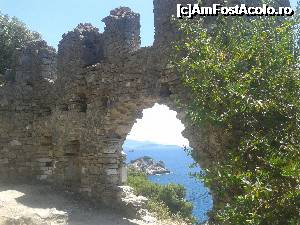 [P10] La Castelul Venețian din Parga » foto by costy69*
 - 
<span class="allrVoted glyphicon glyphicon-heart hidden" id="av699538"></span>
<a class="m-l-10 hidden" id="sv699538" onclick="voting_Foto_DelVot(,699538,13156)" role="button">șterge vot <span class="glyphicon glyphicon-remove"></span></a>
<a id="v9699538" class=" c-red"  onclick="voting_Foto_SetVot(699538)" role="button"><span class="glyphicon glyphicon-heart-empty"></span> <b>LIKE</b> = Votează poza</a> <img class="hidden"  id="f699538W9" src="/imagini/loader.gif" border="0" /><span class="AjErrMes hidden" id="e699538ErM"></span>