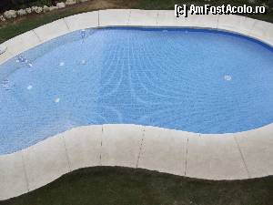 [P21] piscina de copii, o alee mai jos » foto by Angelinne
 - 
<span class="allrVoted glyphicon glyphicon-heart hidden" id="av383954"></span>
<a class="m-l-10 hidden" id="sv383954" onclick="voting_Foto_DelVot(,383954,13197)" role="button">șterge vot <span class="glyphicon glyphicon-remove"></span></a>
<a id="v9383954" class=" c-red"  onclick="voting_Foto_SetVot(383954)" role="button"><span class="glyphicon glyphicon-heart-empty"></span> <b>LIKE</b> = Votează poza</a> <img class="hidden"  id="f383954W9" src="/imagini/loader.gif" border="0" /><span class="AjErrMes hidden" id="e383954ErM"></span>