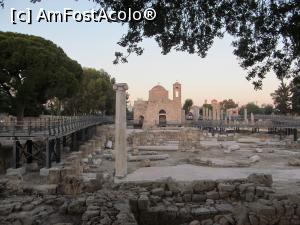 P11 [JUN-2016] Biserica Chrysopolitssa cu St Pauls Pillar din Pafos. De pe pasarele vedeai mozaicuri descoperite recent. 