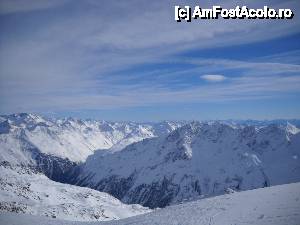 [P15] Alpii austrieci. Jos, in vale, Soelden.  » foto by sosso
 - 
<span class="allrVoted glyphicon glyphicon-heart hidden" id="av388946"></span>
<a class="m-l-10 hidden" id="sv388946" onclick="voting_Foto_DelVot(,388946,13295)" role="button">șterge vot <span class="glyphicon glyphicon-remove"></span></a>
<a id="v9388946" class=" c-red"  onclick="voting_Foto_SetVot(388946)" role="button"><span class="glyphicon glyphicon-heart-empty"></span> <b>LIKE</b> = Votează poza</a> <img class="hidden"  id="f388946W9" src="/imagini/loader.gif" border="0" /><span class="AjErrMes hidden" id="e388946ErM"></span>