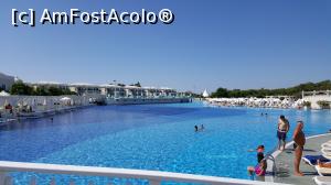 [P24] piscina mare » foto by jimmybitza*
 - 
<span class="allrVoted glyphicon glyphicon-heart hidden" id="av760949"></span>
<a class="m-l-10 hidden" id="sv760949" onclick="voting_Foto_DelVot(,760949,13311)" role="button">șterge vot <span class="glyphicon glyphicon-remove"></span></a>
<a id="v9760949" class=" c-red"  onclick="voting_Foto_SetVot(760949)" role="button"><span class="glyphicon glyphicon-heart-empty"></span> <b>LIKE</b> = Votează poza</a> <img class="hidden"  id="f760949W9" src="/imagini/loader.gif" border="0" /><span class="AjErrMes hidden" id="e760949ErM"></span>