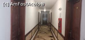 [P19] Hol etajul 1 cu mochetă pretențioasă, dar foarte curată. » foto by Aurici
 - 
<span class="allrVoted glyphicon glyphicon-heart hidden" id="av1220710"></span>
<a class="m-l-10 hidden" id="sv1220710" onclick="voting_Foto_DelVot(,1220710,13325)" role="button">șterge vot <span class="glyphicon glyphicon-remove"></span></a>
<a id="v91220710" class=" c-red"  onclick="voting_Foto_SetVot(1220710)" role="button"><span class="glyphicon glyphicon-heart-empty"></span> <b>LIKE</b> = Votează poza</a> <img class="hidden"  id="f1220710W9" src="/imagini/loader.gif" border="0" /><span class="AjErrMes hidden" id="e1220710ErM"></span>