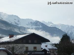 [P04] Casa gazdei » foto by Bujie
 - 
<span class="allrVoted glyphicon glyphicon-heart hidden" id="av392864"></span>
<a class="m-l-10 hidden" id="sv392864" onclick="voting_Foto_DelVot(,392864,13416)" role="button">șterge vot <span class="glyphicon glyphicon-remove"></span></a>
<a id="v9392864" class=" c-red"  onclick="voting_Foto_SetVot(392864)" role="button"><span class="glyphicon glyphicon-heart-empty"></span> <b>LIKE</b> = Votează poza</a> <img class="hidden"  id="f392864W9" src="/imagini/loader.gif" border="0" /><span class="AjErrMes hidden" id="e392864ErM"></span>