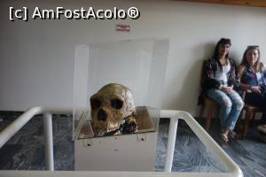 [P04] Stravechiul craniu si frumoasele grecoaice de care am avut parte ca ghizi :))  » foto by stefi rus
 - 
<span class="allrVoted glyphicon glyphicon-heart hidden" id="av758969"></span>
<a class="m-l-10 hidden" id="sv758969" onclick="voting_Foto_DelVot(,758969,13427)" role="button">șterge vot <span class="glyphicon glyphicon-remove"></span></a>
<a id="v9758969" class=" c-red"  onclick="voting_Foto_SetVot(758969)" role="button"><span class="glyphicon glyphicon-heart-empty"></span> <b>LIKE</b> = Votează poza</a> <img class="hidden"  id="f758969W9" src="/imagini/loader.gif" border="0" /><span class="AjErrMes hidden" id="e758969ErM"></span>