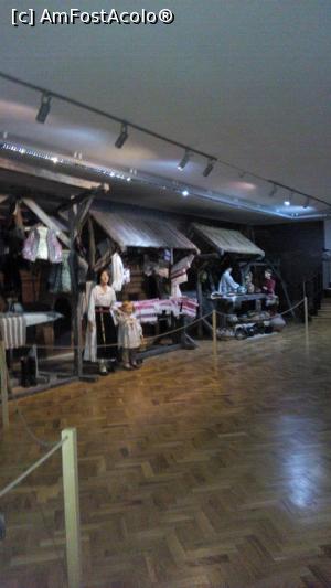 [P11] Targul » foto by Marcumandru
 - 
<span class="allrVoted glyphicon glyphicon-heart hidden" id="av957592"></span>
<a class="m-l-10 hidden" id="sv957592" onclick="voting_Foto_DelVot(,957592,13499)" role="button">șterge vot <span class="glyphicon glyphicon-remove"></span></a>
<a id="v9957592" class=" c-red"  onclick="voting_Foto_SetVot(957592)" role="button"><span class="glyphicon glyphicon-heart-empty"></span> <b>LIKE</b> = Votează poza</a> <img class="hidden"  id="f957592W9" src="/imagini/loader.gif" border="0" /><span class="AjErrMes hidden" id="e957592ErM"></span>