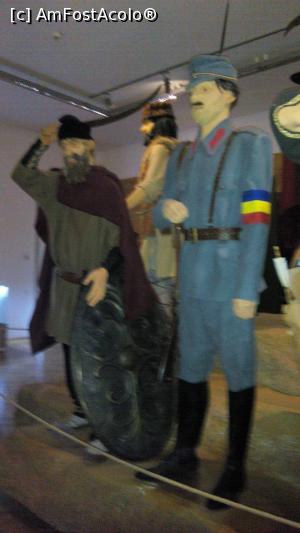 [P14] stanga-razboinic dac<p> dreapta-ofiter roman » foto by Marcumandru
 - 
<span class="allrVoted glyphicon glyphicon-heart hidden" id="av957595"></span>
<a class="m-l-10 hidden" id="sv957595" onclick="voting_Foto_DelVot(,957595,13499)" role="button">șterge vot <span class="glyphicon glyphicon-remove"></span></a>
<a id="v9957595" class=" c-red"  onclick="voting_Foto_SetVot(957595)" role="button"><span class="glyphicon glyphicon-heart-empty"></span> <b>LIKE</b> = Votează poza</a> <img class="hidden"  id="f957595W9" src="/imagini/loader.gif" border="0" /><span class="AjErrMes hidden" id="e957595ErM"></span>