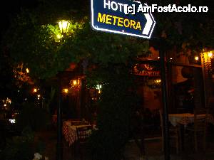 [P03] Taverna Paramithi, indicator catre hotel Meteora » foto by Muffin2009*
 - 
<span class="allrVoted glyphicon glyphicon-heart hidden" id="av400530"></span>
<a class="m-l-10 hidden" id="sv400530" onclick="voting_Foto_DelVot(,400530,13618)" role="button">șterge vot <span class="glyphicon glyphicon-remove"></span></a>
<a id="v9400530" class=" c-red"  onclick="voting_Foto_SetVot(400530)" role="button"><span class="glyphicon glyphicon-heart-empty"></span> <b>LIKE</b> = Votează poza</a> <img class="hidden"  id="f400530W9" src="/imagini/loader.gif" border="0" /><span class="AjErrMes hidden" id="e400530ErM"></span>