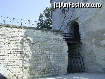 [P42] Avignon - Ziduri vechi şi o pasarelă.  » foto by iulianic
 - 
<span class="allrVoted glyphicon glyphicon-heart hidden" id="av407012"></span>
<a class="m-l-10 hidden" id="sv407012" onclick="voting_Foto_DelVot(,407012,13769)" role="button">șterge vot <span class="glyphicon glyphicon-remove"></span></a>
<a id="v9407012" class=" c-red"  onclick="voting_Foto_SetVot(407012)" role="button"><span class="glyphicon glyphicon-heart-empty"></span> <b>LIKE</b> = Votează poza</a> <img class="hidden"  id="f407012W9" src="/imagini/loader.gif" border="0" /><span class="AjErrMes hidden" id="e407012ErM"></span>