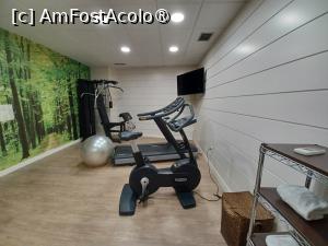 [P05] Sala de sport » foto by BristenaBrad
 - 
<span class="allrVoted glyphicon glyphicon-heart hidden" id="av1396400"></span>
<a class="m-l-10 hidden" id="sv1396400" onclick="voting_Foto_DelVot(,1396400,13790)" role="button">șterge vot <span class="glyphicon glyphicon-remove"></span></a>
<a id="v91396400" class=" c-red"  onclick="voting_Foto_SetVot(1396400)" role="button"><span class="glyphicon glyphicon-heart-empty"></span> <b>LIKE</b> = Votează poza</a> <img class="hidden"  id="f1396400W9" src="/imagini/loader.gif" border="0" /><span class="AjErrMes hidden" id="e1396400ErM"></span>