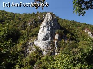 [P20] Chipul lui Decebal, sapat in stanca » foto by ascent
 - 
<span class="allrVoted glyphicon glyphicon-heart hidden" id="av1018274"></span>
<a class="m-l-10 hidden" id="sv1018274" onclick="voting_Foto_DelVot(,1018274,13800)" role="button">șterge vot <span class="glyphicon glyphicon-remove"></span></a>
<a id="v91018274" class=" c-red"  onclick="voting_Foto_SetVot(1018274)" role="button"><span class="glyphicon glyphicon-heart-empty"></span> <b>LIKE</b> = Votează poza</a> <img class="hidden"  id="f1018274W9" src="/imagini/loader.gif" border="0" /><span class="AjErrMes hidden" id="e1018274ErM"></span>