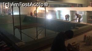[P03] Șantier 21 Decembrie noaptea 2018 cu 400 de turiști in hotel veniți pentru aceasta piscina.  » foto by Chinezu81
 - 
<span class="allrVoted glyphicon glyphicon-heart hidden" id="av1043282"></span>
<a class="m-l-10 hidden" id="sv1043282" onclick="voting_Foto_DelVot(,1043282,13800)" role="button">șterge vot <span class="glyphicon glyphicon-remove"></span></a>
<a id="v91043282" class=" c-red"  onclick="voting_Foto_SetVot(1043282)" role="button"><span class="glyphicon glyphicon-heart-empty"></span> <b>LIKE</b> = Votează poza</a> <img class="hidden"  id="f1043282W9" src="/imagini/loader.gif" border="0" /><span class="AjErrMes hidden" id="e1043282ErM"></span>