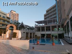 [P07] Piscina exterioară » foto by roxi-nico
 - 
<span class="allrVoted glyphicon glyphicon-heart hidden" id="av1318460"></span>
<a class="m-l-10 hidden" id="sv1318460" onclick="voting_Foto_DelVot(,1318460,13819)" role="button">șterge vot <span class="glyphicon glyphicon-remove"></span></a>
<a id="v91318460" class=" c-red"  onclick="voting_Foto_SetVot(1318460)" role="button"><span class="glyphicon glyphicon-heart-empty"></span> <b>LIKE</b> = Votează poza</a> <img class="hidden"  id="f1318460W9" src="/imagini/loader.gif" border="0" /><span class="AjErrMes hidden" id="e1318460ErM"></span>