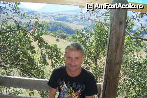 [P05] In varful unui deal la umbra pe o bancutza sub niste pruni » foto by virgilgurita
 - 
<span class="allrVoted glyphicon glyphicon-heart hidden" id="av411382"></span>
<a class="m-l-10 hidden" id="sv411382" onclick="voting_Foto_DelVot(,411382,13880)" role="button">șterge vot <span class="glyphicon glyphicon-remove"></span></a>
<a id="v9411382" class=" c-red"  onclick="voting_Foto_SetVot(411382)" role="button"><span class="glyphicon glyphicon-heart-empty"></span> <b>LIKE</b> = Votează poza</a> <img class="hidden"  id="f411382W9" src="/imagini/loader.gif" border="0" /><span class="AjErrMes hidden" id="e411382ErM"></span>