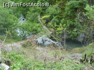 [P37] Scarile ce fac legatura intre parcare si cascada.  » foto by Soso42
 - 
<span class="allrVoted glyphicon glyphicon-heart hidden" id="av844483"></span>
<a class="m-l-10 hidden" id="sv844483" onclick="voting_Foto_DelVot(,844483,13973)" role="button">șterge vot <span class="glyphicon glyphicon-remove"></span></a>
<a id="v9844483" class=" c-red"  onclick="voting_Foto_SetVot(844483)" role="button"><span class="glyphicon glyphicon-heart-empty"></span> <b>LIKE</b> = Votează poza</a> <img class="hidden"  id="f844483W9" src="/imagini/loader.gif" border="0" /><span class="AjErrMes hidden" id="e844483ErM"></span>
