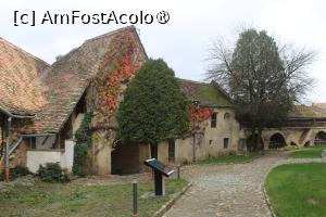[P15] Cisnădie, Ansamblul Bisericii Evanghelice Fortificate, Turnul Porții, și alte două turnuri de apărare » foto by mprofeanu
 - 
<span class="allrVoted glyphicon glyphicon-heart hidden" id="av1401284"></span>
<a class="m-l-10 hidden" id="sv1401284" onclick="voting_Foto_DelVot(,1401284,14095)" role="button">șterge vot <span class="glyphicon glyphicon-remove"></span></a>
<a id="v91401284" class=" c-red"  onclick="voting_Foto_SetVot(1401284)" role="button"><span class="glyphicon glyphicon-heart-empty"></span> <b>LIKE</b> = Votează poza</a> <img class="hidden"  id="f1401284W9" src="/imagini/loader.gif" border="0" /><span class="AjErrMes hidden" id="e1401284ErM"></span>
