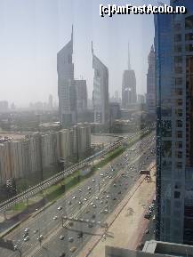 [P09] vedere metrou, Sheik Zayed Road » foto by aneta67
 - 
<span class="allrVoted glyphicon glyphicon-heart hidden" id="av419549"></span>
<a class="m-l-10 hidden" id="sv419549" onclick="voting_Foto_DelVot(,419549,14131)" role="button">șterge vot <span class="glyphicon glyphicon-remove"></span></a>
<a id="v9419549" class=" c-red"  onclick="voting_Foto_SetVot(419549)" role="button"><span class="glyphicon glyphicon-heart-empty"></span> <b>LIKE</b> = Votează poza</a> <img class="hidden"  id="f419549W9" src="/imagini/loader.gif" border="0" /><span class="AjErrMes hidden" id="e419549ErM"></span>