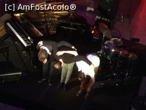 [P22] Jazz in church - Giovani Guidi Trio- si acesta este finalul unei seri minunate » foto by mishu
 - 
<span class="allrVoted glyphicon glyphicon-heart hidden" id="av960410"></span>
<a class="m-l-10 hidden" id="sv960410" onclick="voting_Foto_DelVot(,960410,14175)" role="button">șterge vot <span class="glyphicon glyphicon-remove"></span></a>
<a id="v9960410" class=" c-red"  onclick="voting_Foto_SetVot(960410)" role="button"><span class="glyphicon glyphicon-heart-empty"></span> <b>LIKE</b> = Votează poza</a> <img class="hidden"  id="f960410W9" src="/imagini/loader.gif" border="0" /><span class="AjErrMes hidden" id="e960410ErM"></span>