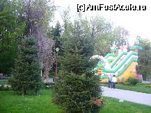 [P08] Parcul National - un elefant gonflabl, deliciul prichindeilor » foto by magdalena
 - 
<span class="allrVoted glyphicon glyphicon-heart hidden" id="av67633"></span>
<a class="m-l-10 hidden" id="sv67633" onclick="voting_Foto_DelVot(,67633,14175)" role="button">șterge vot <span class="glyphicon glyphicon-remove"></span></a>
<a id="v967633" class=" c-red"  onclick="voting_Foto_SetVot(67633)" role="button"><span class="glyphicon glyphicon-heart-empty"></span> <b>LIKE</b> = Votează poza</a> <img class="hidden"  id="f67633W9" src="/imagini/loader.gif" border="0" /><span class="AjErrMes hidden" id="e67633ErM"></span>