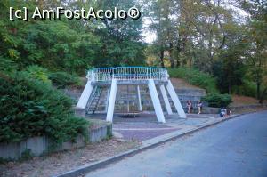 [P09] Parcul municipal „Sveti vraci” Sandaski - un fel de scenă » foto by Dragoș_MD
 - 
<span class="allrVoted glyphicon glyphicon-heart hidden" id="av814962"></span>
<a class="m-l-10 hidden" id="sv814962" onclick="voting_Foto_DelVot(,814962,14189)" role="button">șterge vot <span class="glyphicon glyphicon-remove"></span></a>
<a id="v9814962" class=" c-red"  onclick="voting_Foto_SetVot(814962)" role="button"><span class="glyphicon glyphicon-heart-empty"></span> <b>LIKE</b> = Votează poza</a> <img class="hidden"  id="f814962W9" src="/imagini/loader.gif" border="0" /><span class="AjErrMes hidden" id="e814962ErM"></span>