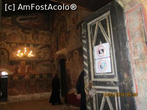 [P16] Fotografiat din usa, in biserica era cineva 'de paza', antipozat.  » foto by elviramvio
 - 
<span class="allrVoted glyphicon glyphicon-heart hidden" id="av765192"></span>
<a class="m-l-10 hidden" id="sv765192" onclick="voting_Foto_DelVot(,765192,14189)" role="button">șterge vot <span class="glyphicon glyphicon-remove"></span></a>
<a id="v9765192" class=" c-red"  onclick="voting_Foto_SetVot(765192)" role="button"><span class="glyphicon glyphicon-heart-empty"></span> <b>LIKE</b> = Votează poza</a> <img class="hidden"  id="f765192W9" src="/imagini/loader.gif" border="0" /><span class="AjErrMes hidden" id="e765192ErM"></span>