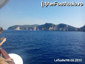 [P86] Peisaj împădurit din Lefkada.  » foto by ovidiuyepi
 - 
<span class="allrVoted glyphicon glyphicon-heart hidden" id="av701887"></span>
<a class="m-l-10 hidden" id="sv701887" onclick="voting_Foto_DelVot(,701887,14195)" role="button">șterge vot <span class="glyphicon glyphicon-remove"></span></a>
<a id="v9701887" class=" c-red"  onclick="voting_Foto_SetVot(701887)" role="button"><span class="glyphicon glyphicon-heart-empty"></span> <b>LIKE</b> = Votează poza</a> <img class="hidden"  id="f701887W9" src="/imagini/loader.gif" border="0" /><span class="AjErrMes hidden" id="e701887ErM"></span>