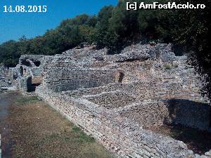 [P18] Butrint. Agora, centrul comercial și civic al orașului.  » foto by ovidiuyepi
 - 
<span class="allrVoted glyphicon glyphicon-heart hidden" id="av675635"></span>
<a class="m-l-10 hidden" id="sv675635" onclick="voting_Foto_DelVot(,675635,14195)" role="button">șterge vot <span class="glyphicon glyphicon-remove"></span></a>
<a id="v9675635" class=" c-red"  onclick="voting_Foto_SetVot(675635)" role="button"><span class="glyphicon glyphicon-heart-empty"></span> <b>LIKE</b> = Votează poza</a> <img class="hidden"  id="f675635W9" src="/imagini/loader.gif" border="0" /><span class="AjErrMes hidden" id="e675635ErM"></span>