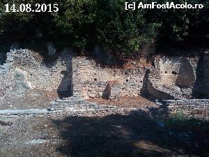 [P19] Agora. În acest loc aveau discuții aprinse despre viață orașului. Locul accesibil tuturor cetățenilor.  » foto by ovidiuyepi
 - 
<span class="allrVoted glyphicon glyphicon-heart hidden" id="av675636"></span>
<a class="m-l-10 hidden" id="sv675636" onclick="voting_Foto_DelVot(,675636,14195)" role="button">șterge vot <span class="glyphicon glyphicon-remove"></span></a>
<a id="v9675636" class=" c-red"  onclick="voting_Foto_SetVot(675636)" role="button"><span class="glyphicon glyphicon-heart-empty"></span> <b>LIKE</b> = Votează poza</a> <img class="hidden"  id="f675636W9" src="/imagini/loader.gif" border="0" /><span class="AjErrMes hidden" id="e675636ErM"></span>