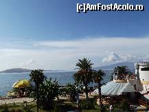 [P06] De asemenea, la plimbare prin Sarande cu privirea catre mare.  » foto by irinad
 - 
<span class="allrVoted glyphicon glyphicon-heart hidden" id="av490450"></span>
<a class="m-l-10 hidden" id="sv490450" onclick="voting_Foto_DelVot(,490450,14195)" role="button">șterge vot <span class="glyphicon glyphicon-remove"></span></a>
<a id="v9490450" class=" c-red"  onclick="voting_Foto_SetVot(490450)" role="button"><span class="glyphicon glyphicon-heart-empty"></span> <b>LIKE</b> = Votează poza</a> <img class="hidden"  id="f490450W9" src="/imagini/loader.gif" border="0" /><span class="AjErrMes hidden" id="e490450ErM"></span>