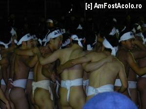 [P12] Festivalul Oamenilor Dezbracati - Saidaiji Hadaka Matsuri, Okayama.  » foto by TraianS
 - 
<span class="allrVoted glyphicon glyphicon-heart hidden" id="av423117"></span>
<a class="m-l-10 hidden" id="sv423117" onclick="voting_Foto_DelVot(,423117,14206)" role="button">șterge vot <span class="glyphicon glyphicon-remove"></span></a>
<a id="v9423117" class=" c-red"  onclick="voting_Foto_SetVot(423117)" role="button"><span class="glyphicon glyphicon-heart-empty"></span> <b>LIKE</b> = Votează poza</a> <img class="hidden"  id="f423117W9" src="/imagini/loader.gif" border="0" /><span class="AjErrMes hidden" id="e423117ErM"></span>