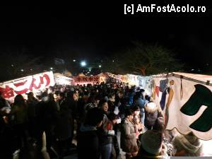 [P16] Stransura din spatele Templului. Festivalul Oamenilor Dezbracati - Saidaiji Hadaka Matsuri, Okayama.  » foto by TraianS
 - 
<span class="allrVoted glyphicon glyphicon-heart hidden" id="av423121"></span>
<a class="m-l-10 hidden" id="sv423121" onclick="voting_Foto_DelVot(,423121,14206)" role="button">șterge vot <span class="glyphicon glyphicon-remove"></span></a>
<a id="v9423121" class=" c-red"  onclick="voting_Foto_SetVot(423121)" role="button"><span class="glyphicon glyphicon-heart-empty"></span> <b>LIKE</b> = Votează poza</a> <img class="hidden"  id="f423121W9" src="/imagini/loader.gif" border="0" /><span class="AjErrMes hidden" id="e423121ErM"></span>