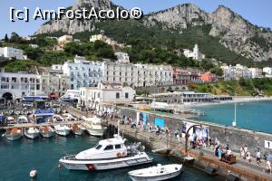 [P02] Capri-Marina Grande » foto by Daniela33
 - 
<span class="allrVoted glyphicon glyphicon-heart hidden" id="av755721"></span>
<a class="m-l-10 hidden" id="sv755721" onclick="voting_Foto_DelVot(,755721,14241)" role="button">șterge vot <span class="glyphicon glyphicon-remove"></span></a>
<a id="v9755721" class=" c-red"  onclick="voting_Foto_SetVot(755721)" role="button"><span class="glyphicon glyphicon-heart-empty"></span> <b>LIKE</b> = Votează poza</a> <img class="hidden"  id="f755721W9" src="/imagini/loader.gif" border="0" /><span class="AjErrMes hidden" id="e755721ErM"></span>