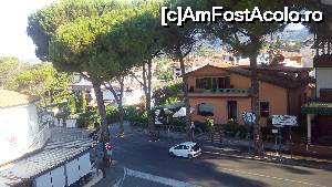 [P07] Montecatini Terme, Hotel Villa Rita: Imagine din cameră. În cameră nu aveai ce vedea.  » foto by Aqvila
 - 
<span class="allrVoted glyphicon glyphicon-heart hidden" id="av676654"></span>
<a class="m-l-10 hidden" id="sv676654" onclick="voting_Foto_DelVot(,676654,14241)" role="button">șterge vot <span class="glyphicon glyphicon-remove"></span></a>
<a id="v9676654" class=" c-red"  onclick="voting_Foto_SetVot(676654)" role="button"><span class="glyphicon glyphicon-heart-empty"></span> <b>LIKE</b> = Votează poza</a> <img class="hidden"  id="f676654W9" src="/imagini/loader.gif" border="0" /><span class="AjErrMes hidden" id="e676654ErM"></span>