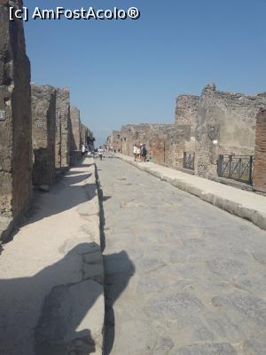 [P08] Pompei » foto by catalinioan
 - 
<span class="allrVoted glyphicon glyphicon-heart hidden" id="av1081187"></span>
<a class="m-l-10 hidden" id="sv1081187" onclick="voting_Foto_DelVot(,1081187,14241)" role="button">șterge vot <span class="glyphicon glyphicon-remove"></span></a>
<a id="v91081187" class=" c-red"  onclick="voting_Foto_SetVot(1081187)" role="button"><span class="glyphicon glyphicon-heart-empty"></span> <b>LIKE</b> = Votează poza</a> <img class="hidden"  id="f1081187W9" src="/imagini/loader.gif" border="0" /><span class="AjErrMes hidden" id="e1081187ErM"></span>